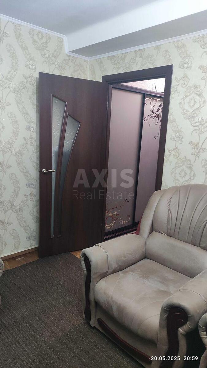 2k apartment vul. Solom'jans'ka 166
