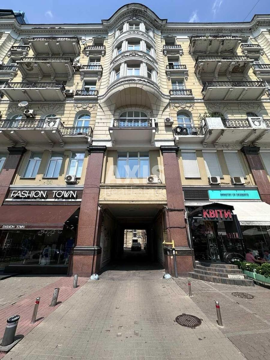 Объект торговли ул. Владимирская 40/2, 25м2