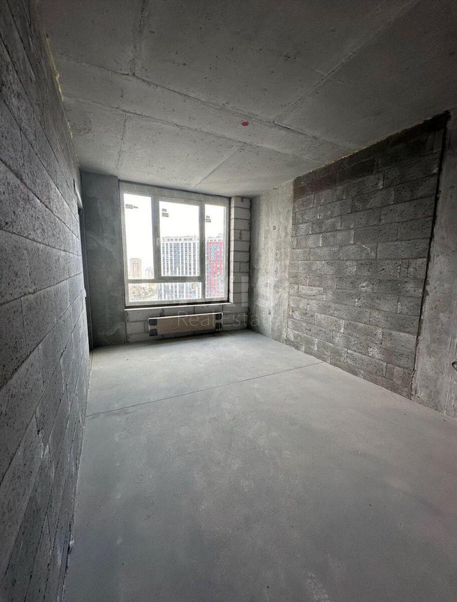 1k apartment pr-t Pravdy 831