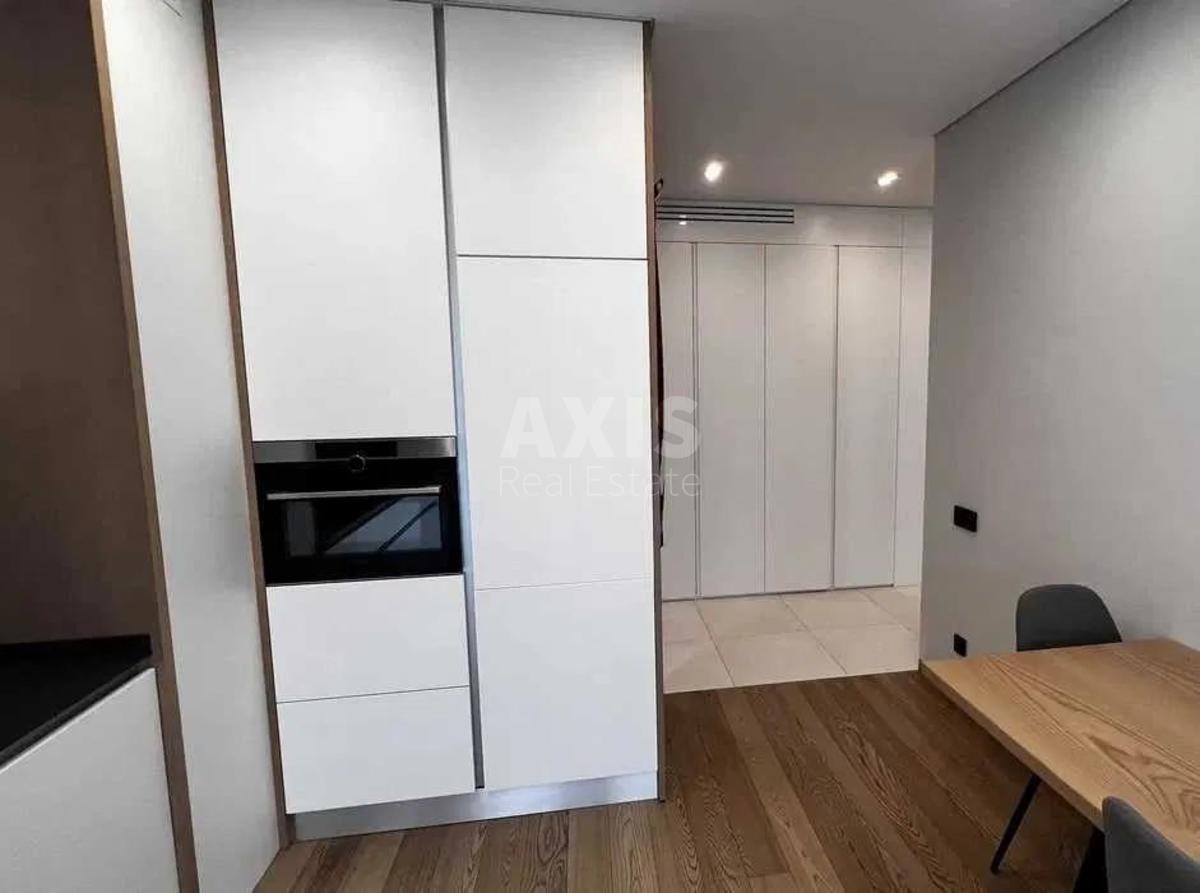 2k apartment doroga Naberezhno-Rybal's'ka 33