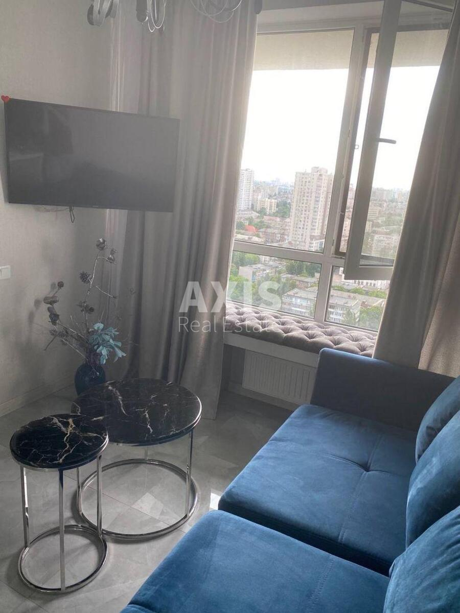 1k apartment vul. Universytets'ka 23599857