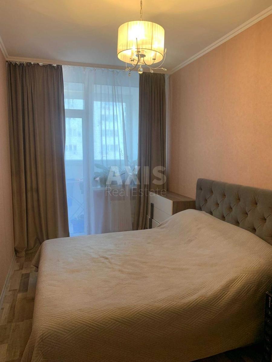 1k apartment vul. Dragomanova 2А6