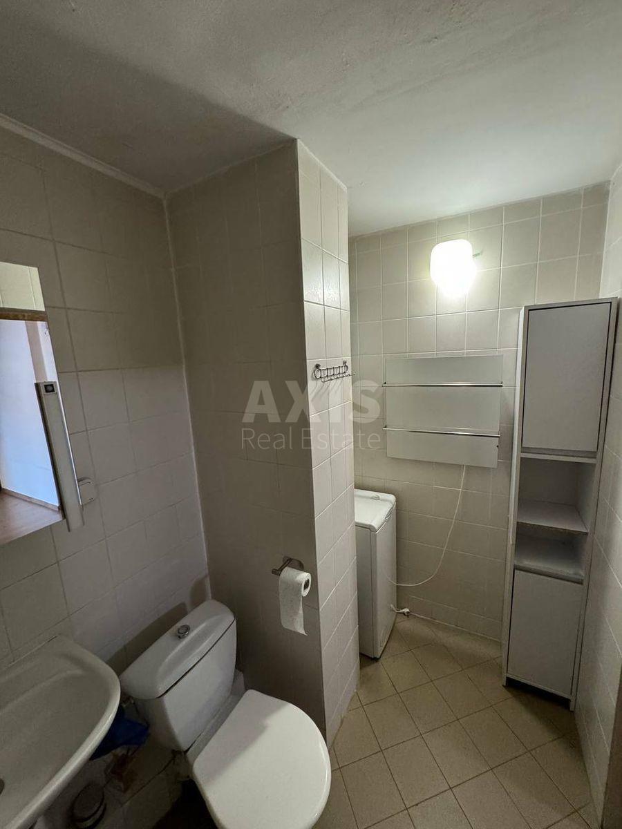 1k apartment vul. Moskovs'ka 17/210