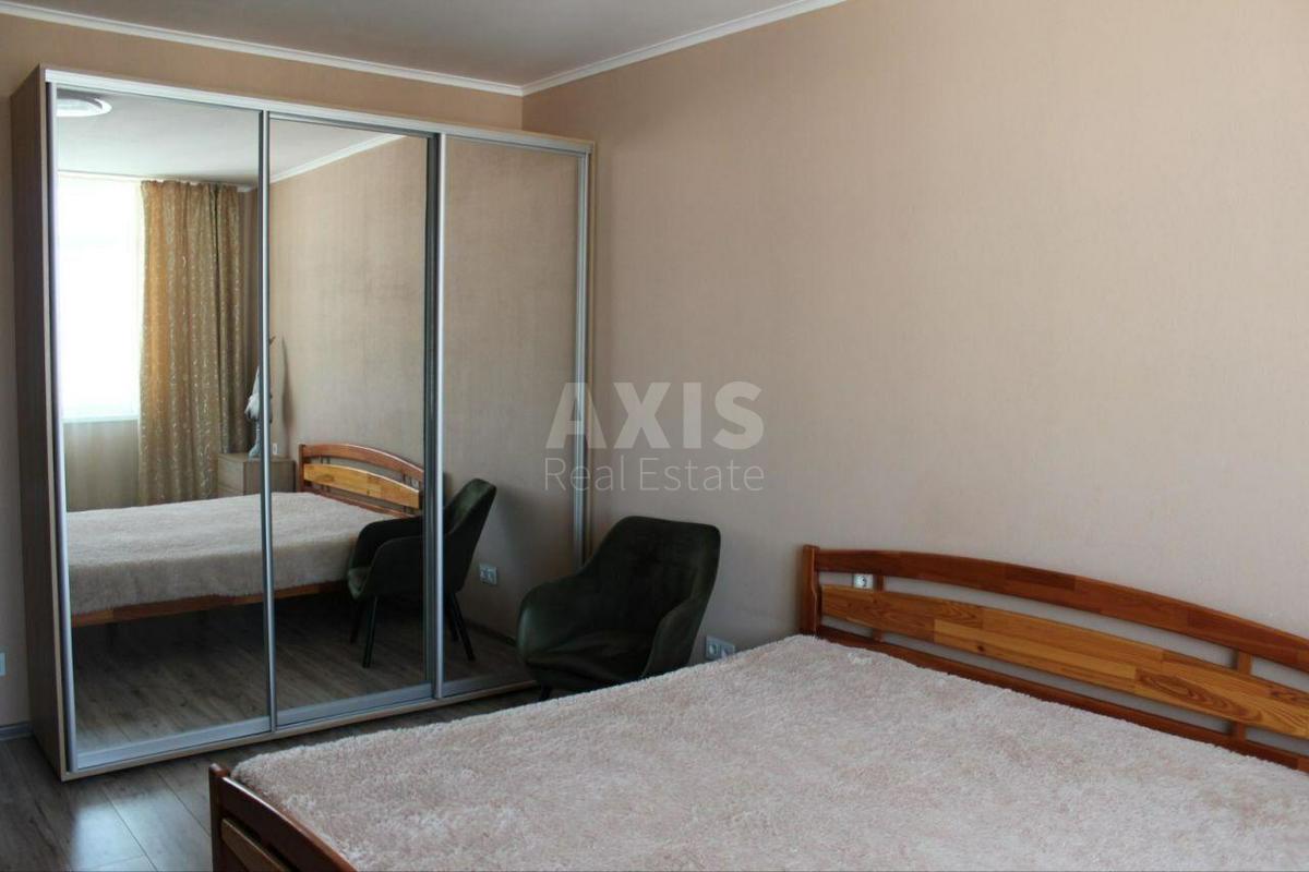 1k apartment vul. Oleny Pchilky 3Д4