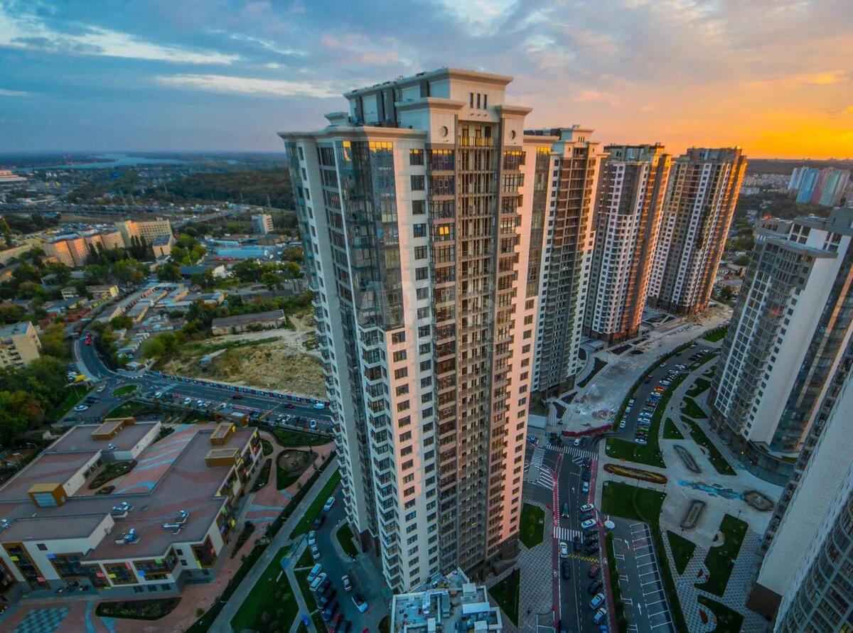 4k apartment vul. Dragomyrova Myhajla 1859077