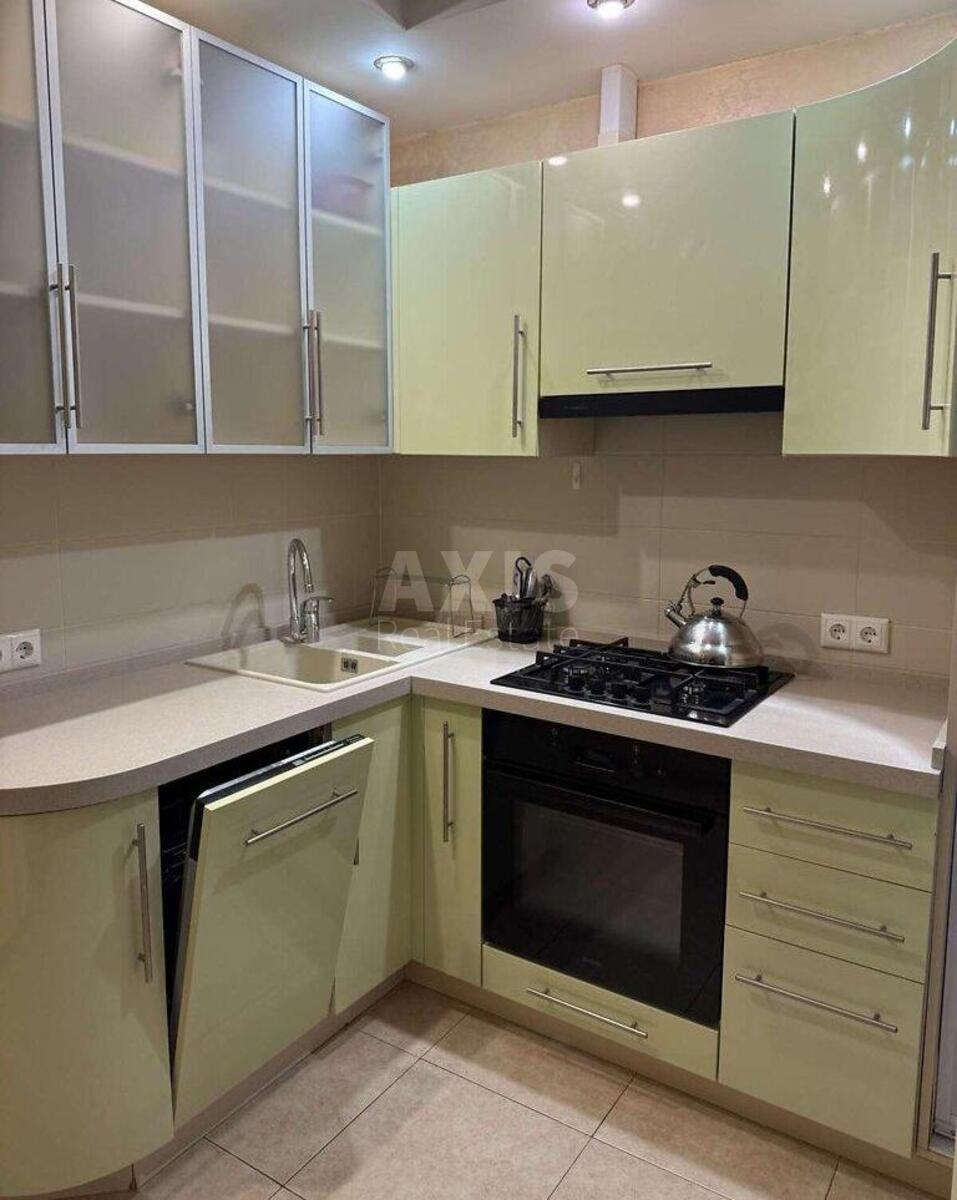 2k apartment vul. Entuziastiv 7/163358