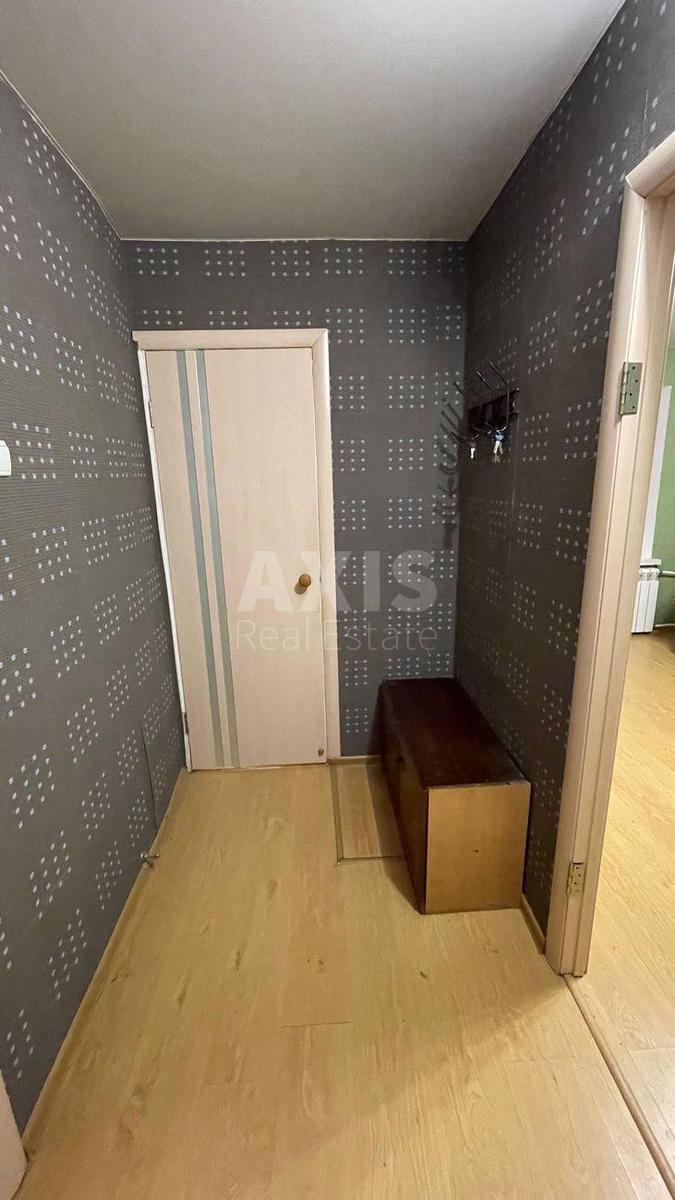 1k apartment vul. Rajduzhna 13В1