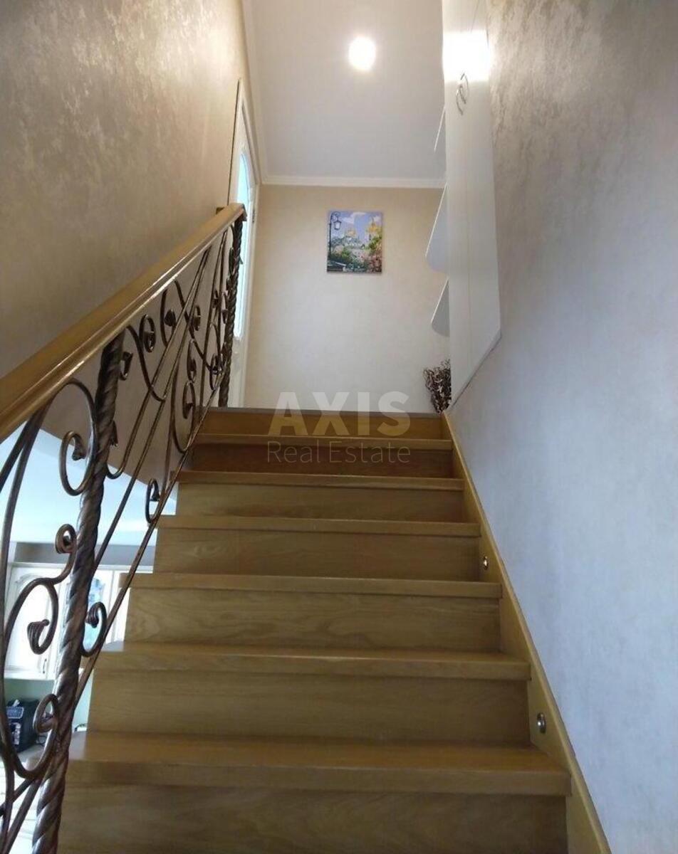 4k apartment vul. Regeneratorna 4, корп. 54