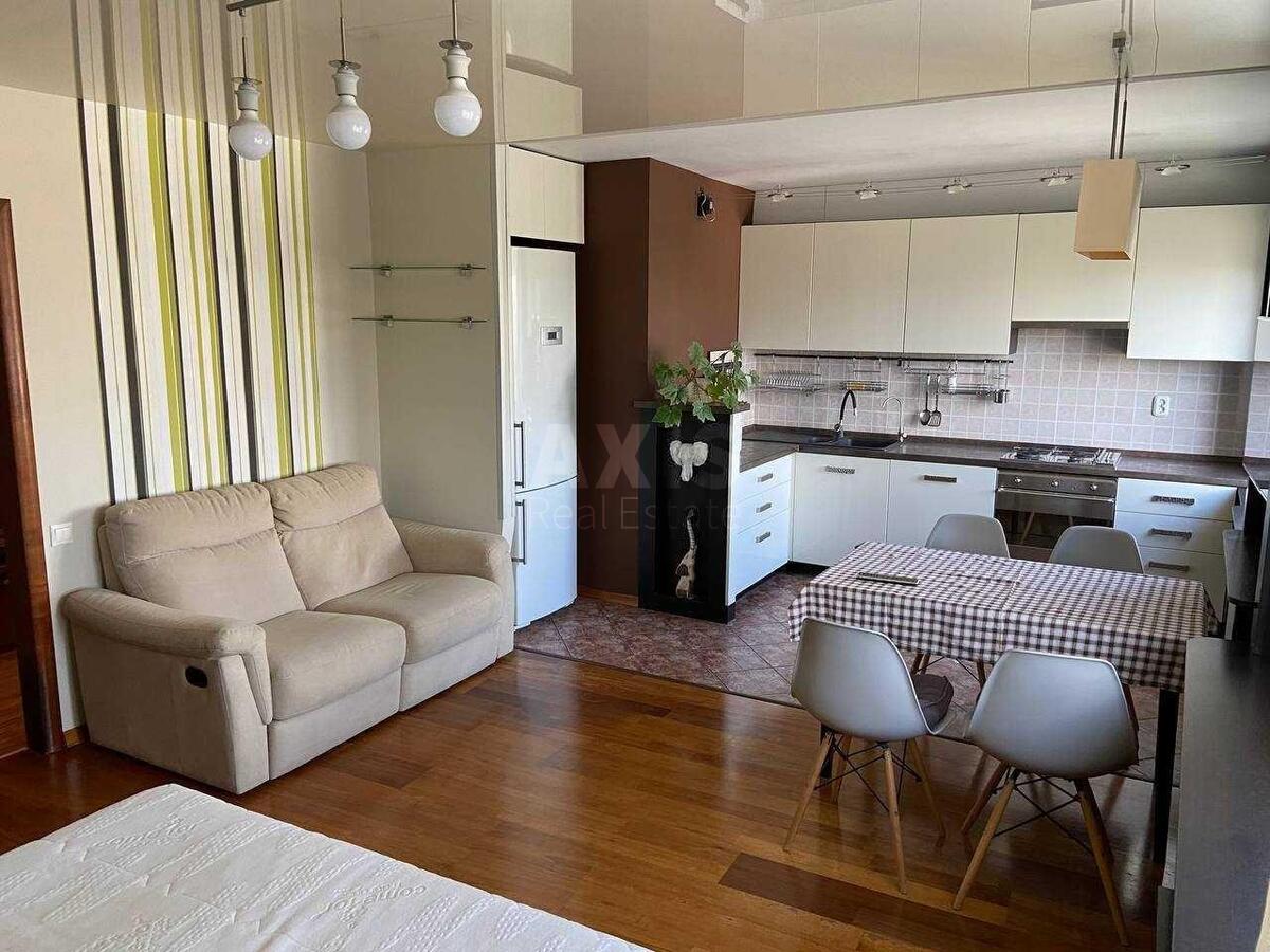 2k apartment vul. Malynovs'kogo Marshala 251