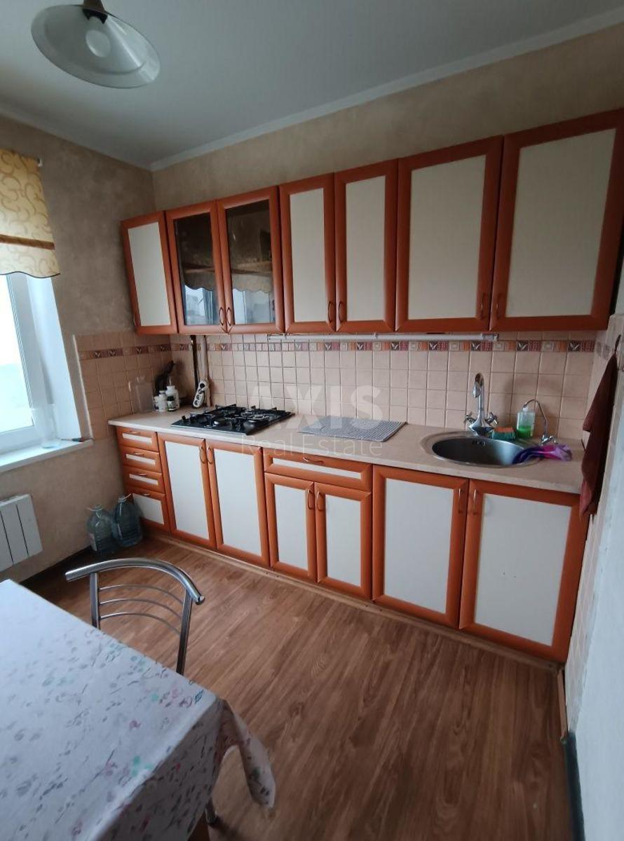 1к квартира вул. Милославська 12