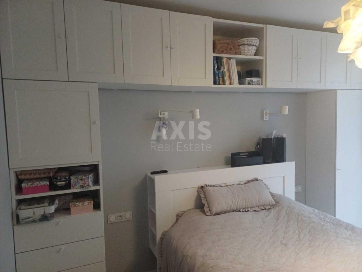 2k apartment vul. Myhajla Maksymovycha 240
