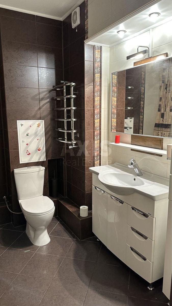 2k apartment nab. Dniprovs'ka 19А5