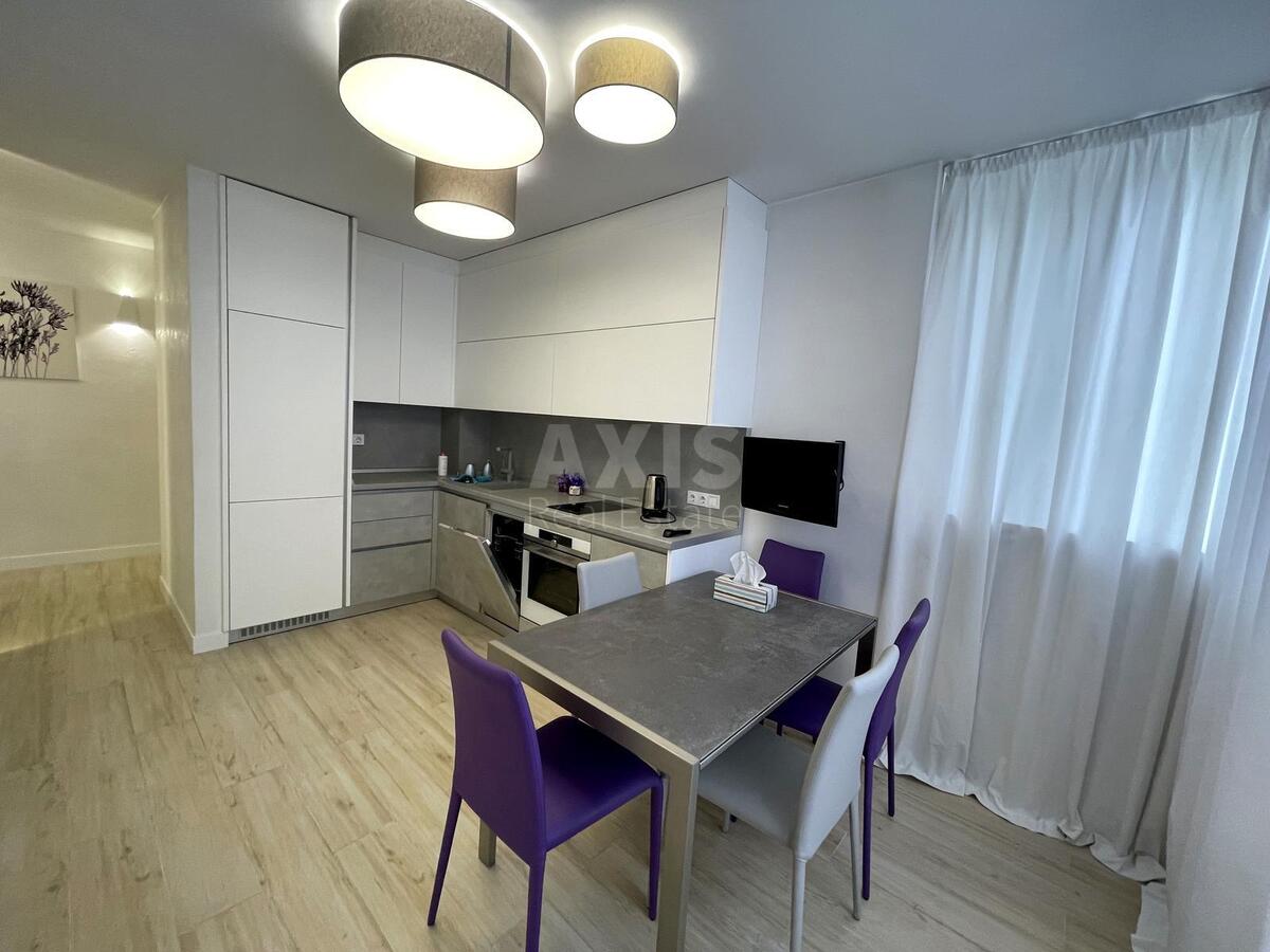 2k apartment vul. Doncja Myhajla 2А615040