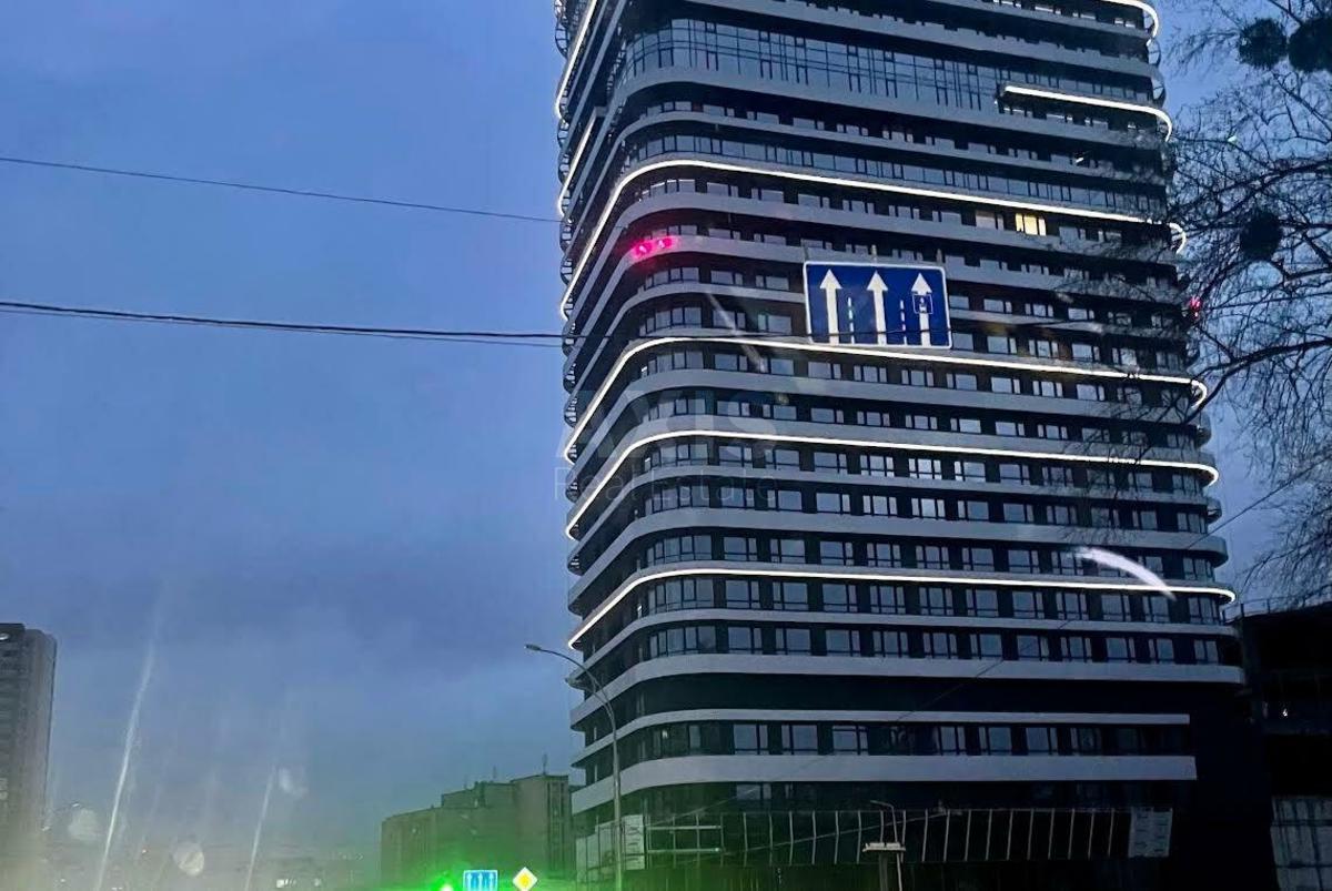 2к квартира ул. Михаила Максимовича 24