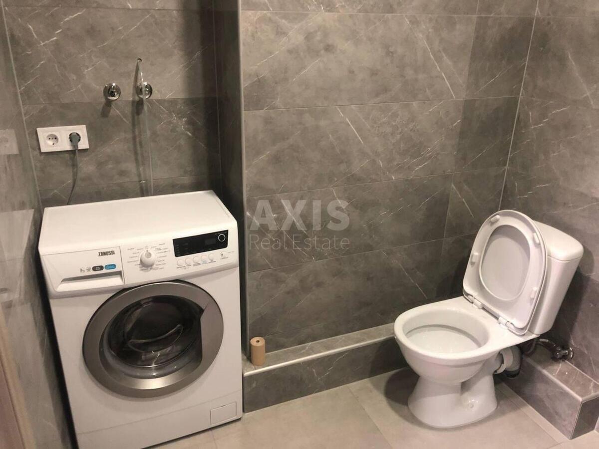 1k apartment prov. Pryladnyj 10614095
