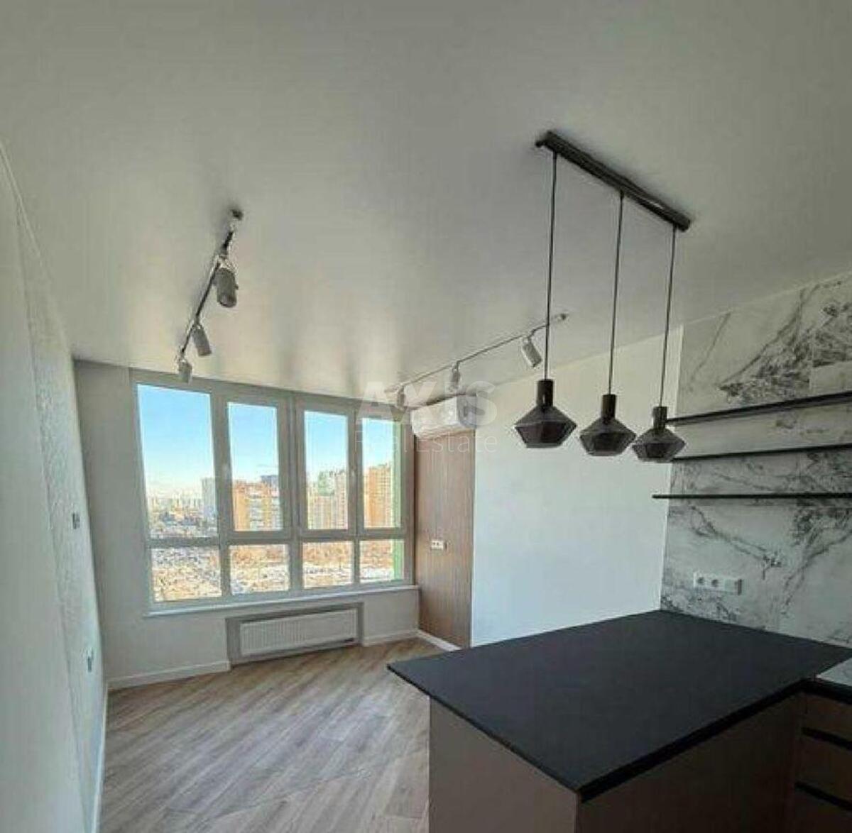 1k apartment vul. Myhajla Maksymovycha 32А