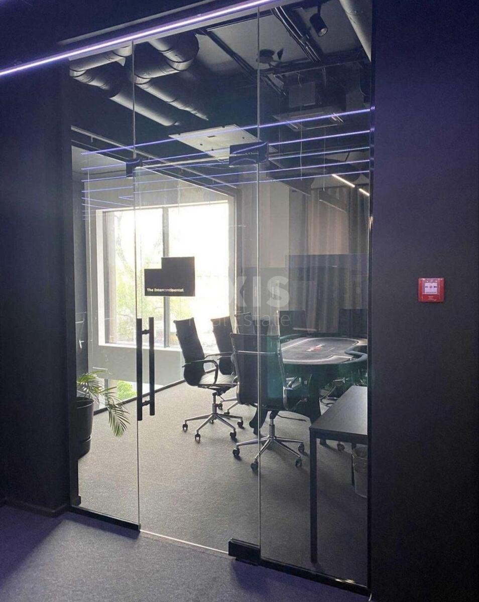 Office vul. Antonovycha 74, 680m2613616