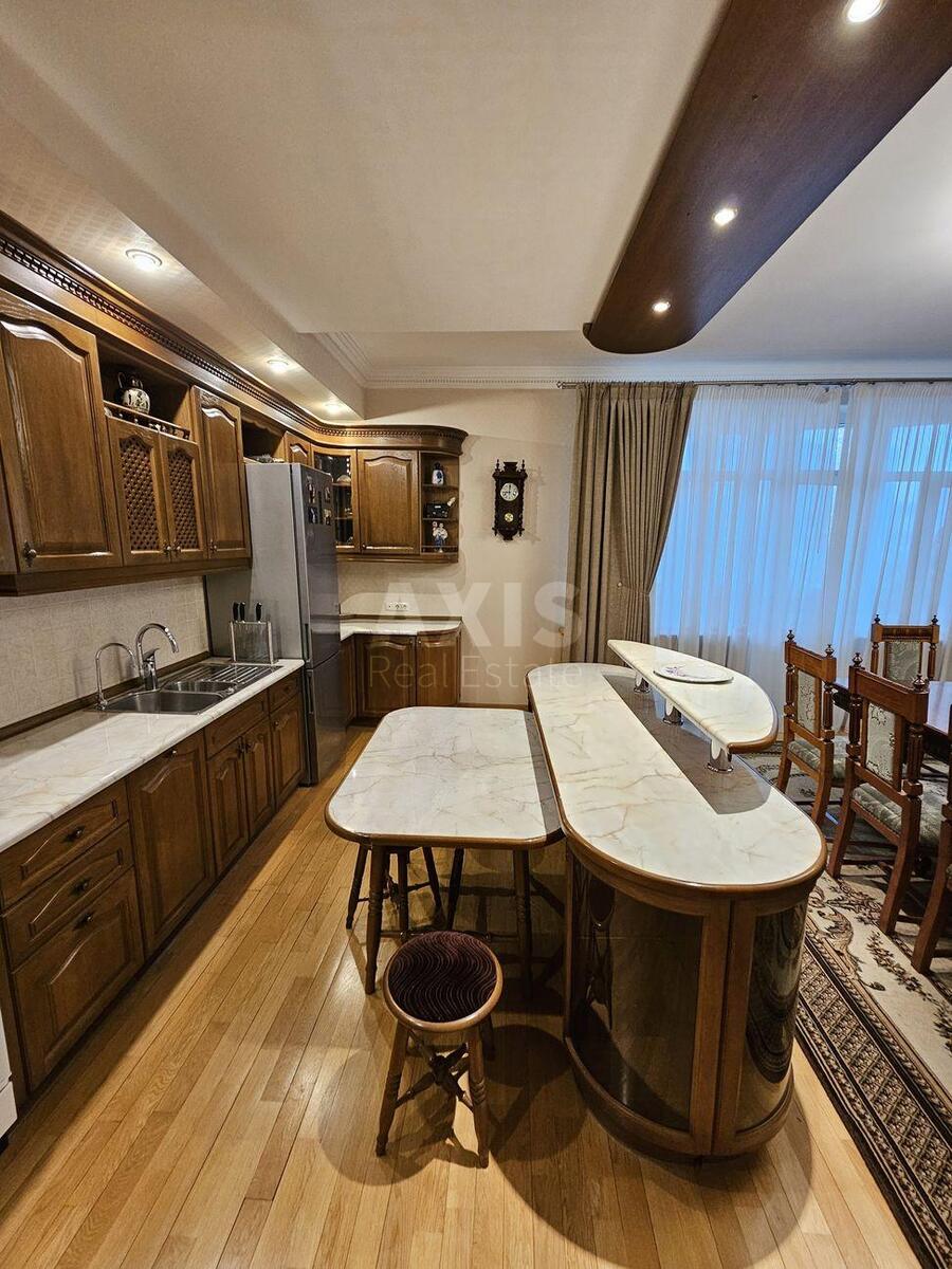 3k apartment vul. Antonovycha 140564230