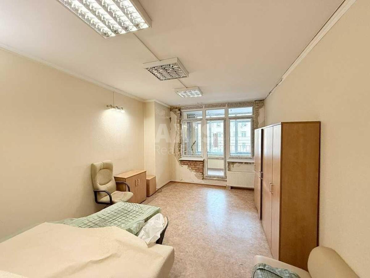 Офіс вул. Антоновича 72, 125м2608092