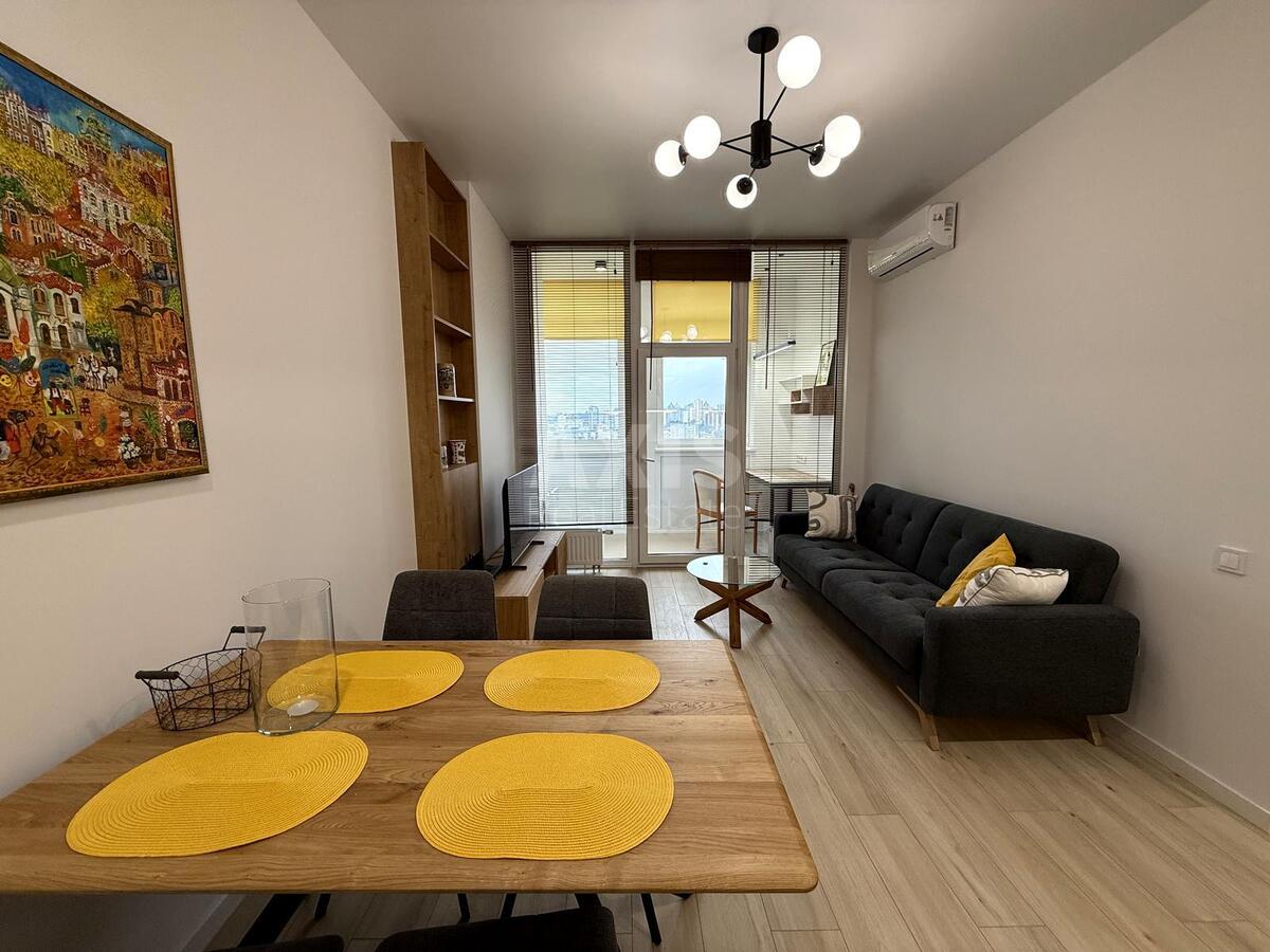 2k apartment pr-t Berestejskij 11Б610290