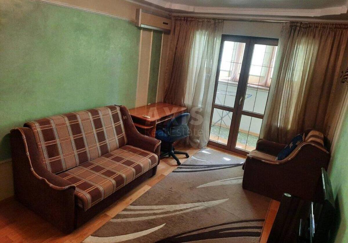 1k apartment pr-t Glushkova Akademika 29566583