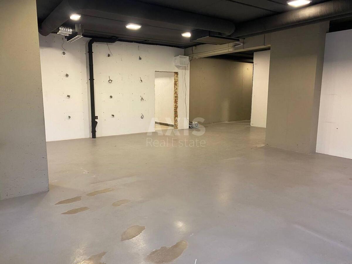 Office vul. Kudri Ivana 26, 149m25