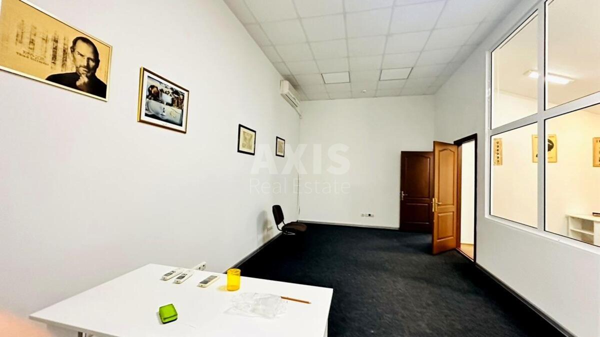 Office vul. Petrivs'ka 19, 150m2626355