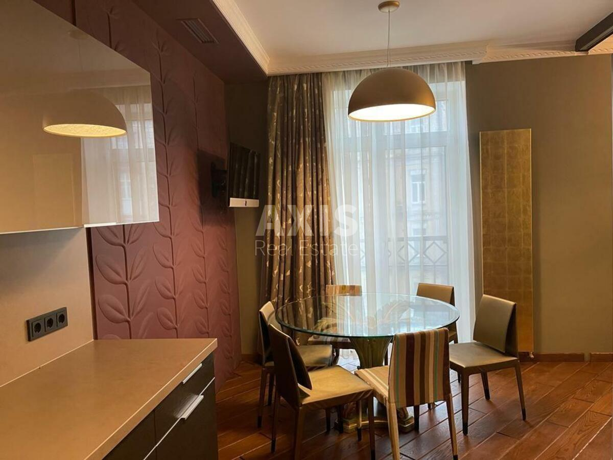 4k apartment vul. Instytuts'ka 18а5