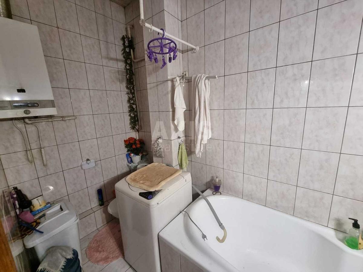 3k apartment vul. Vasyl'kivs'ka 7/73