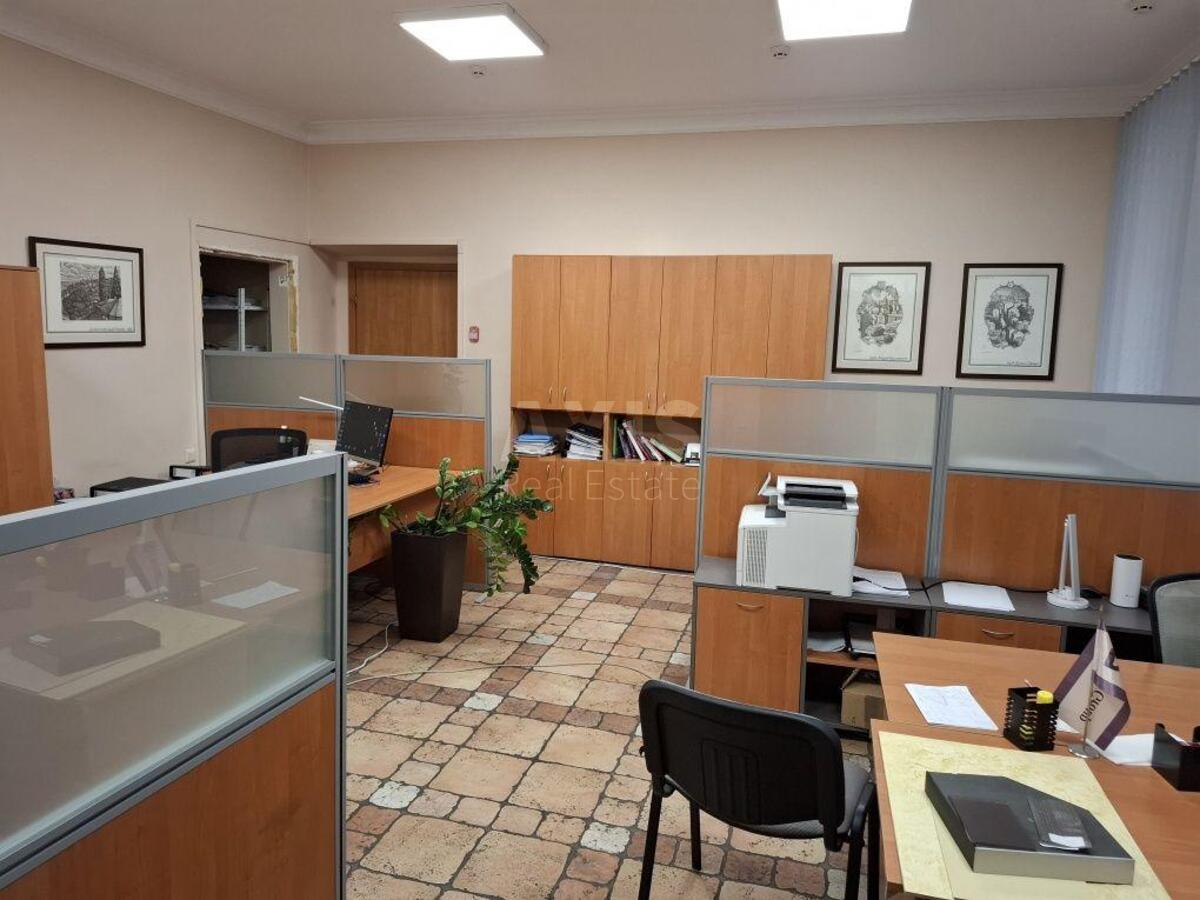 Trade object vul. Skovorody Grygorija 5А, 220m2623733