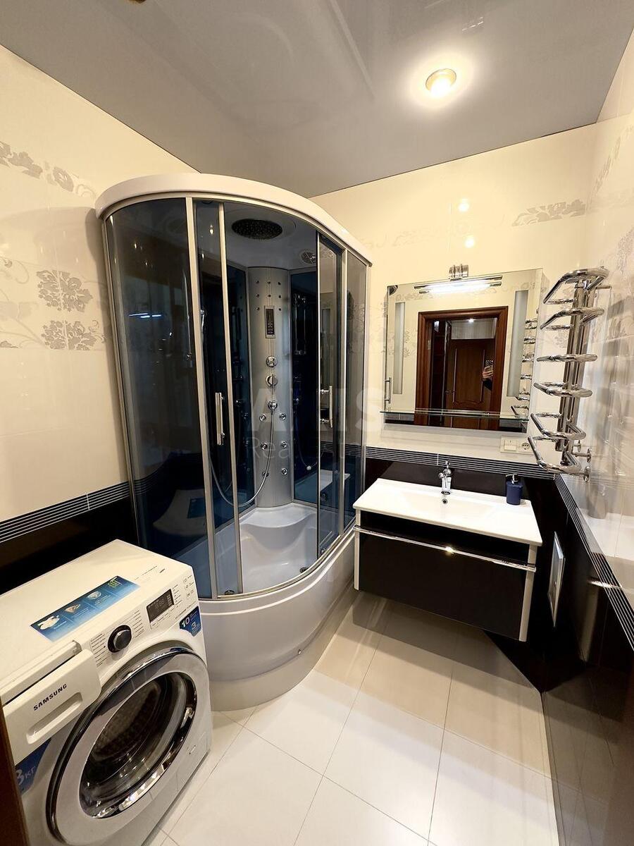 2k apartment vul. Naumova Generala 665