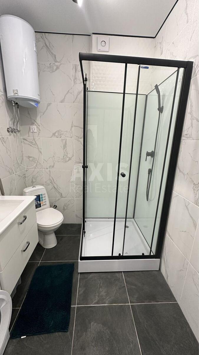 1k apartment vul. Metrologichna 1096