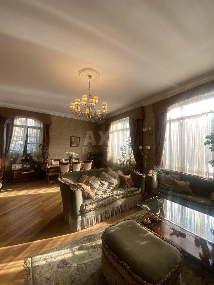 House vul. Dobryj Shljah, 260m2, Kyiv city621610