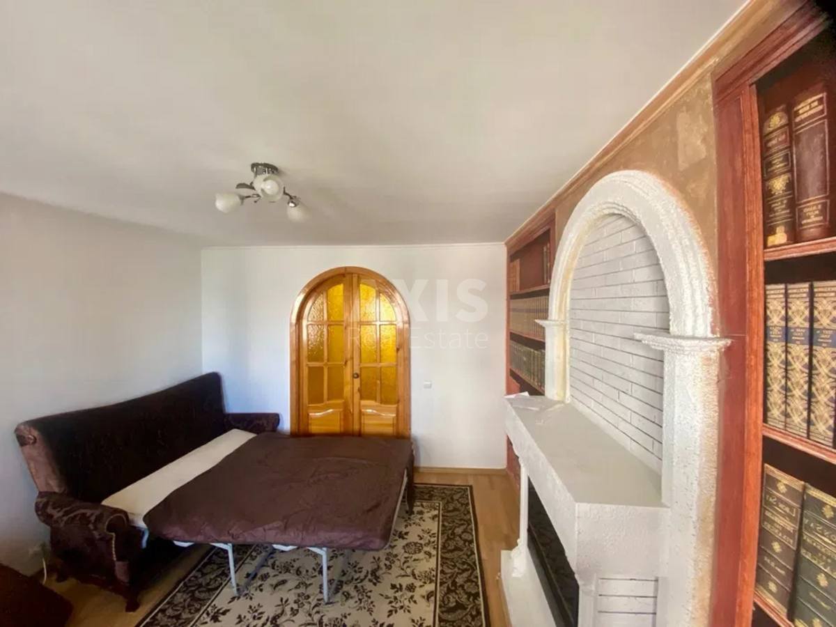 2k apartment vul. Kostjantynivs'ka 44390403