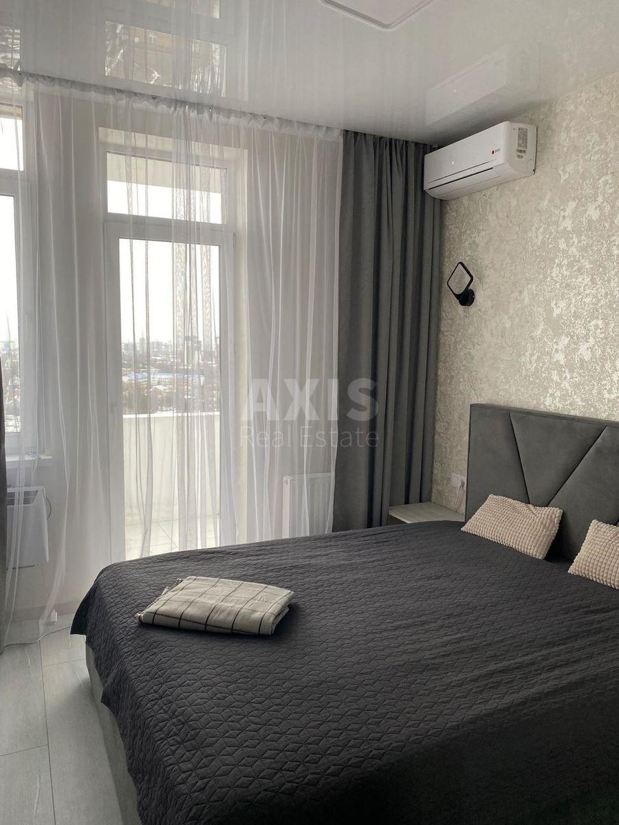 2k apartment vul. Baggovutivs'ka 17