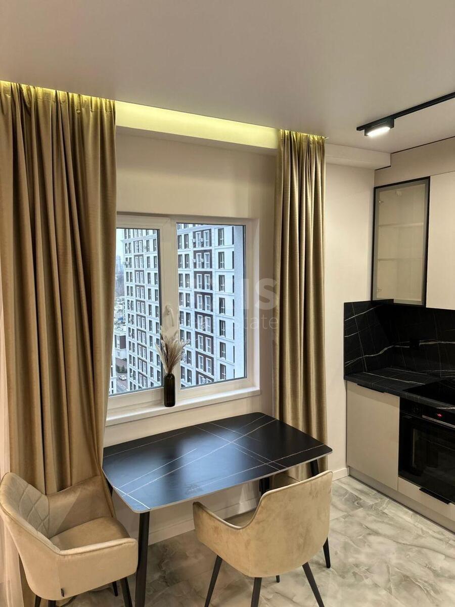 1k apartment vul. Myhajla Maksymovycha 243