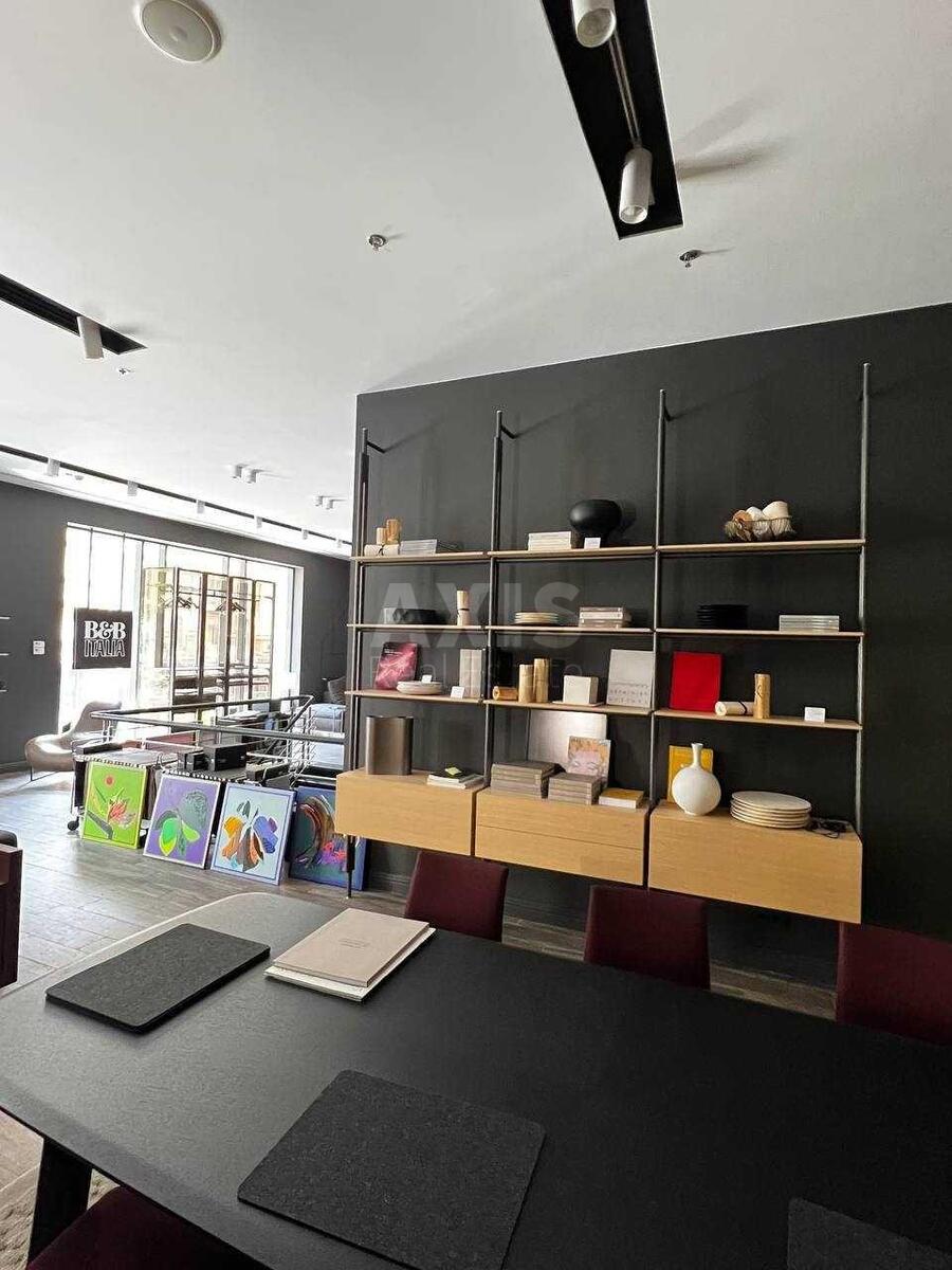 Office vul. Volodymyrs'ka 36, 257m2588531