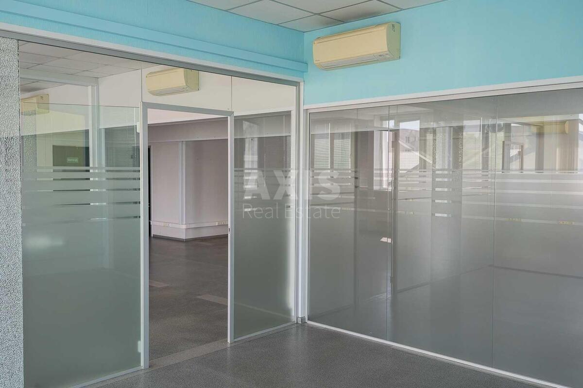 Office pr-t Vidradnyj 95Г, 198m21