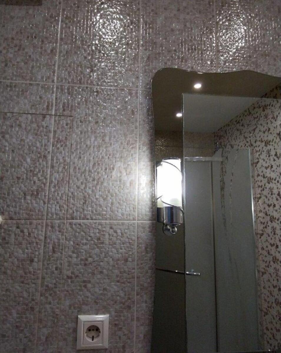 4k apartment vul. Regeneratorna 4, корп. 55