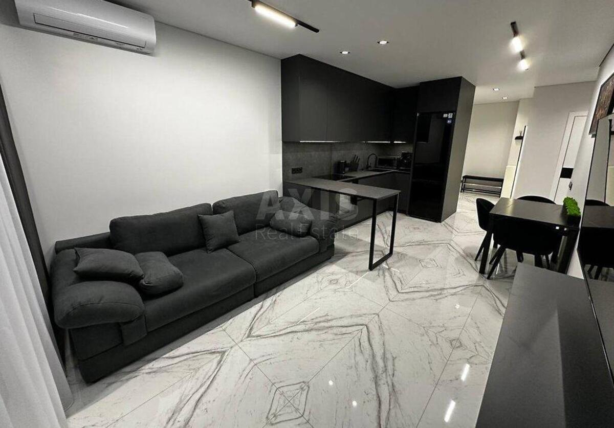 2k apartment vul. Prychal'na 125