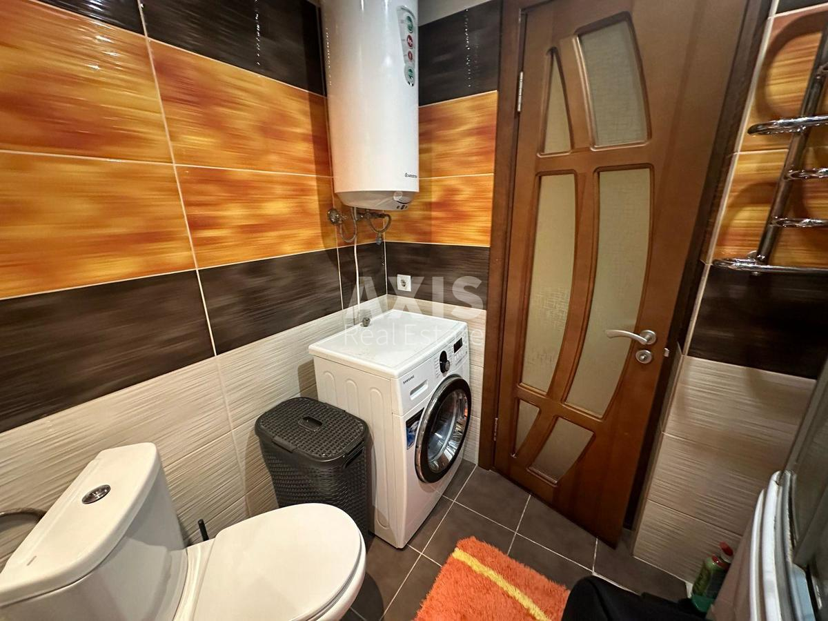 1k apartment vul. Oleny Pchilky 25