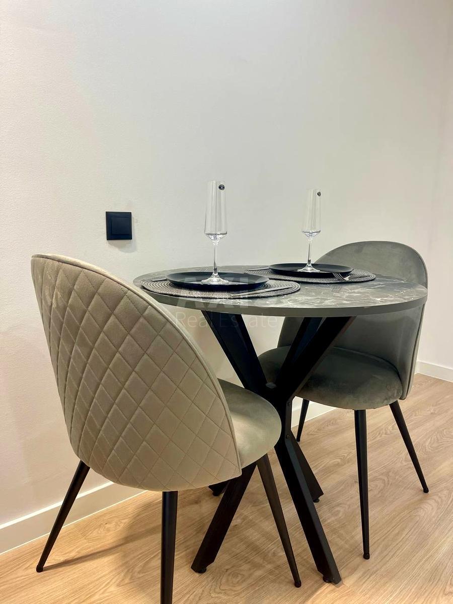 1k apartment vul. Junosti 9638755