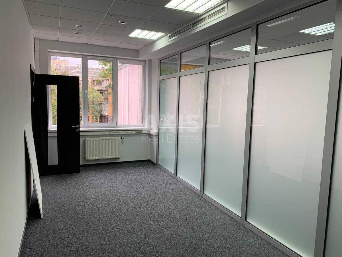 Офис ул. Жилянская 110, 530м24