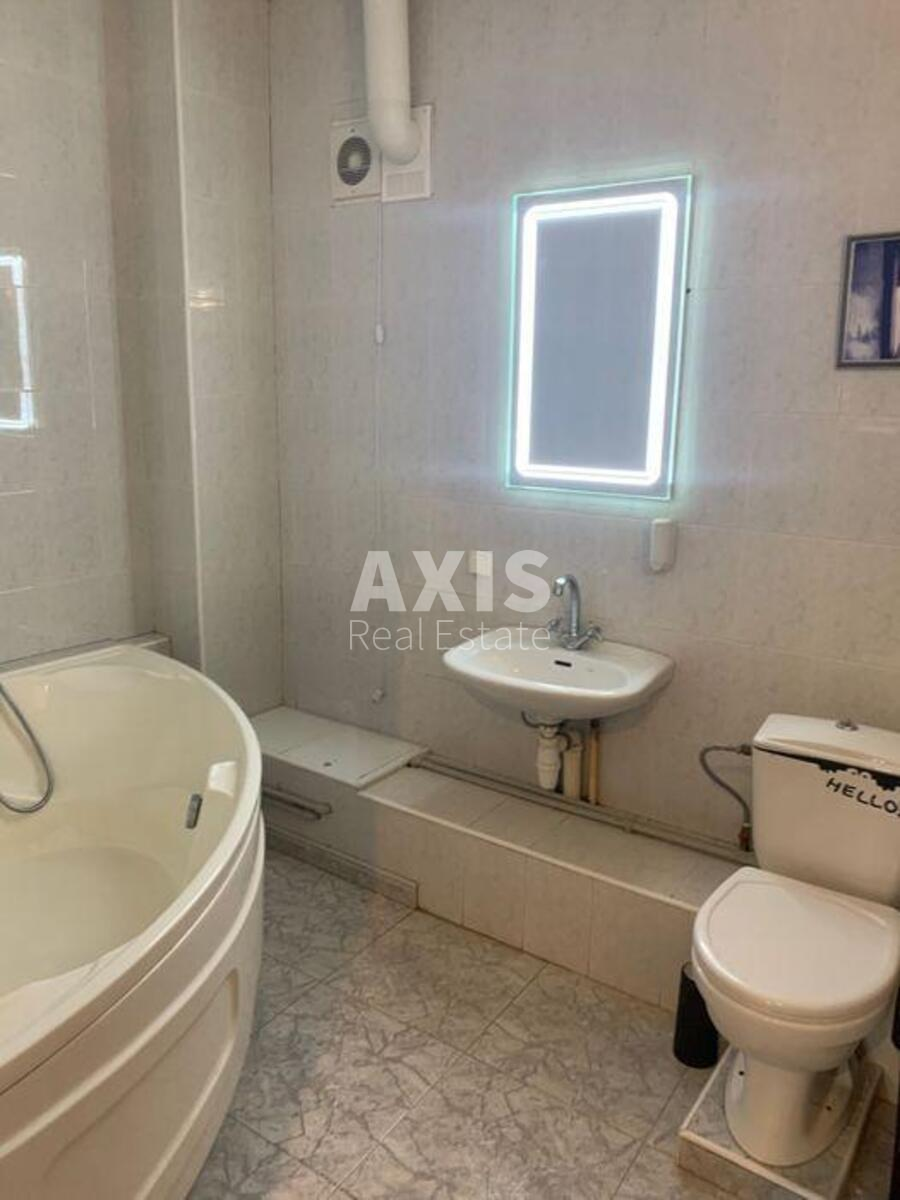 3k apartment vul. Kostjantynivs'ka 3412