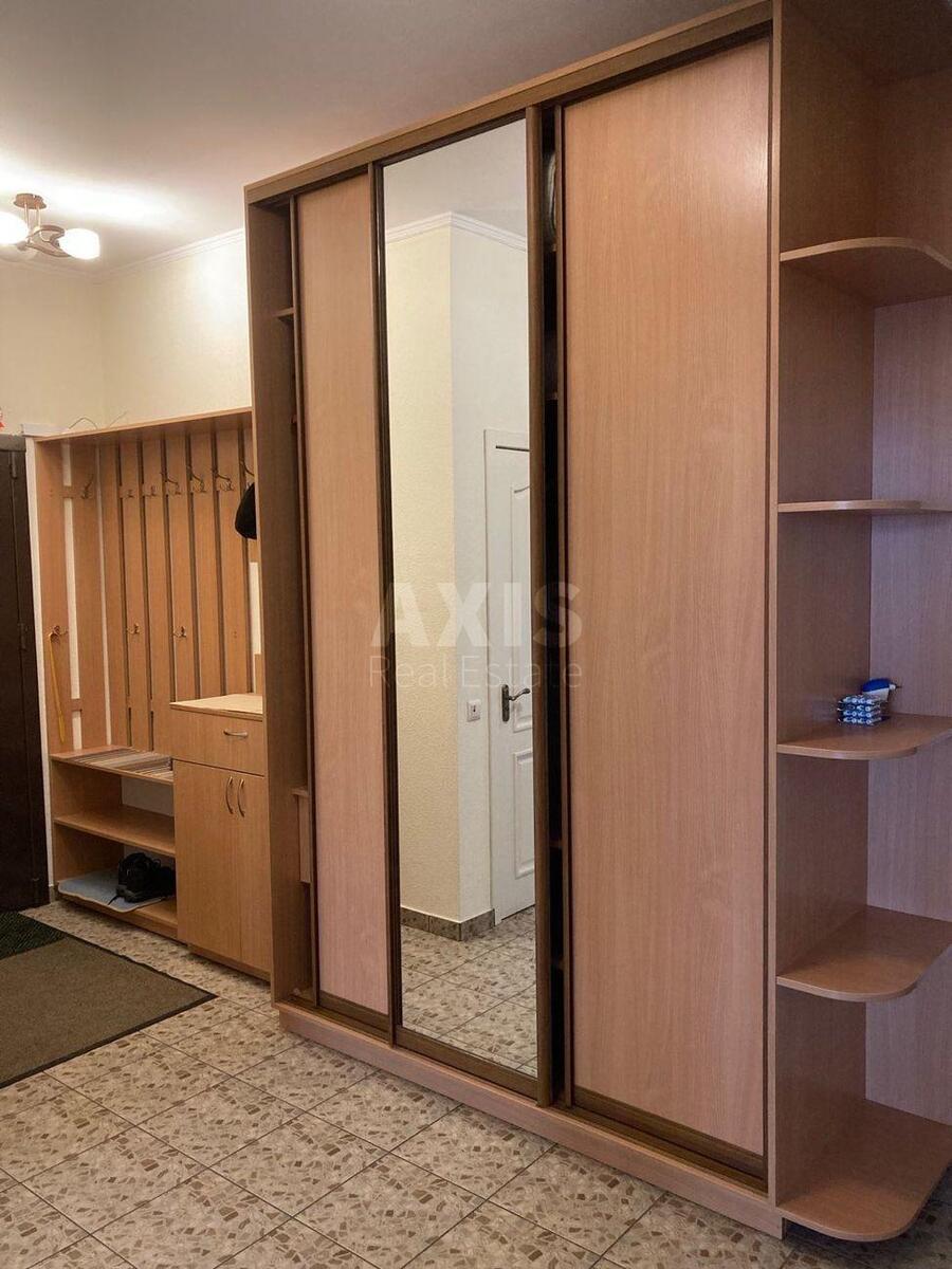 2к квартира ул. Евгения Коновальца 36В9