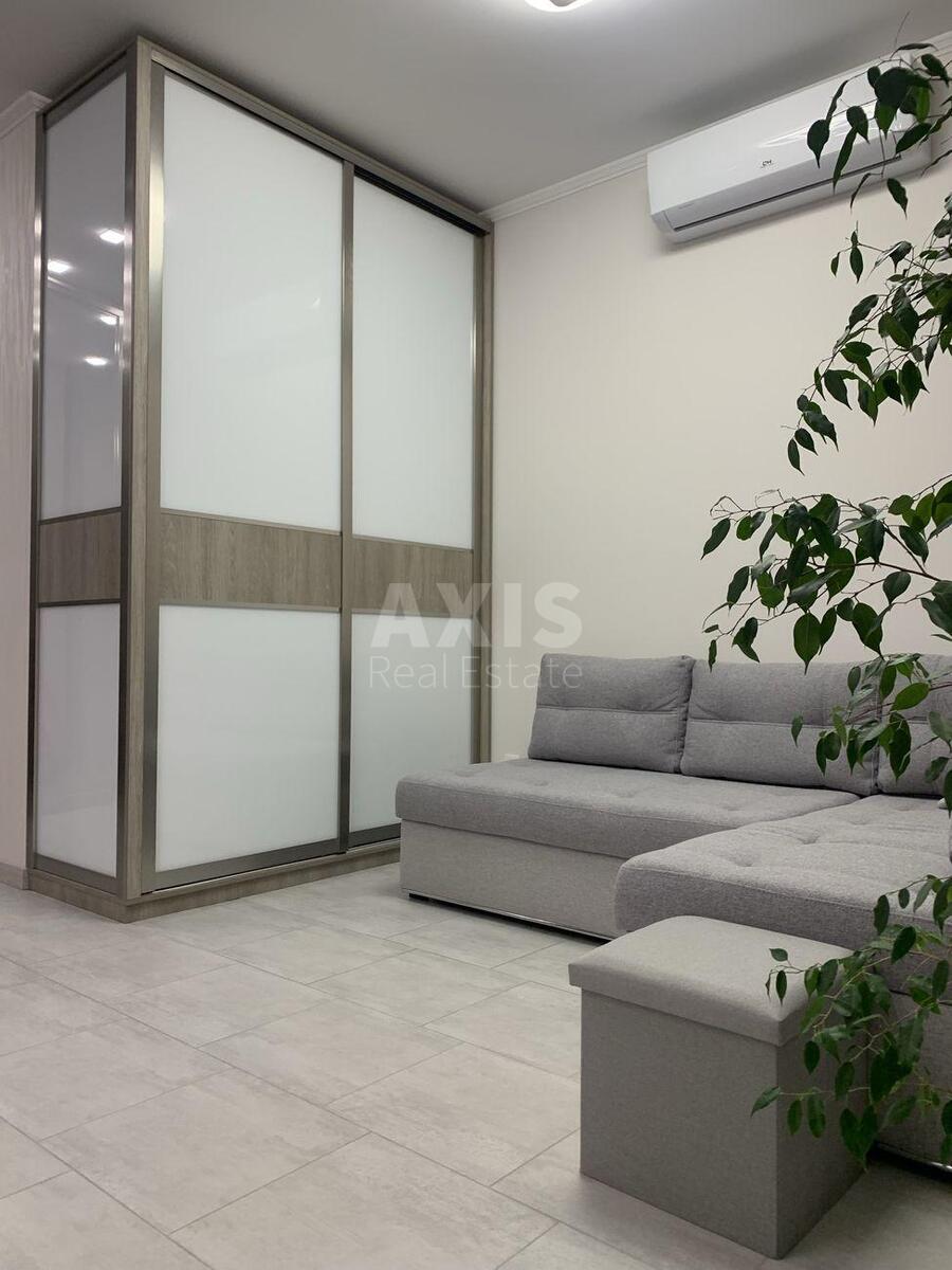 1k apartment vul. Jevgena Konoval'cja 34569950