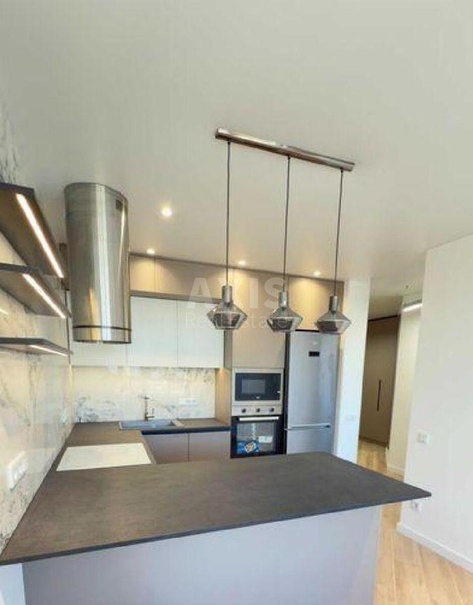 1k apartment vul. Myhajla Maksymovycha 32А0