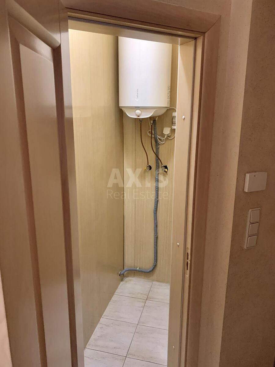 2k apartment vul. Instytuts'ka 24/720