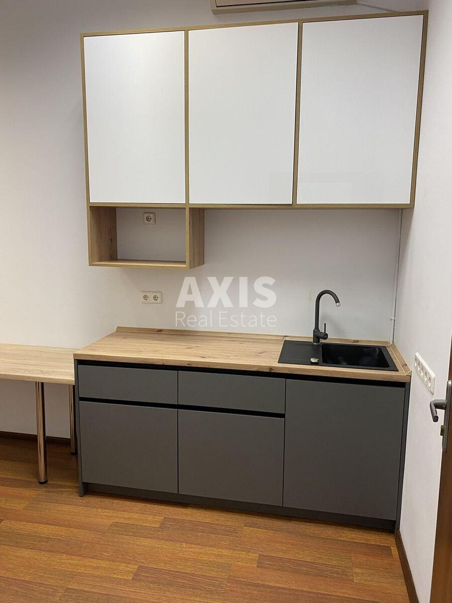 Office vul. Mezhygirs'ka 87А, 382m2590154