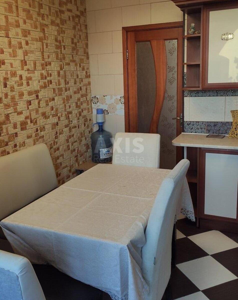 3k apartment vul. Pryluzhna 14606580